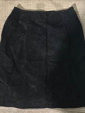 Vintage suede/leather skirt - Marquis - size 6